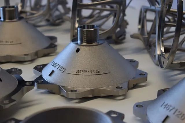 航空航天：让飞行器 “轻装上阵”，性能飙升